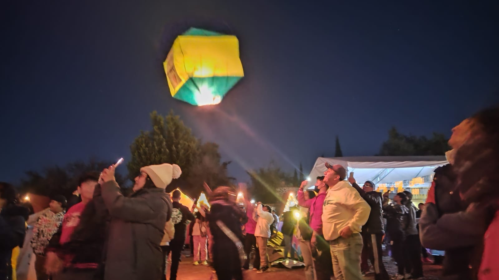 🎙️📰 Explorando historias en Teotihuacán