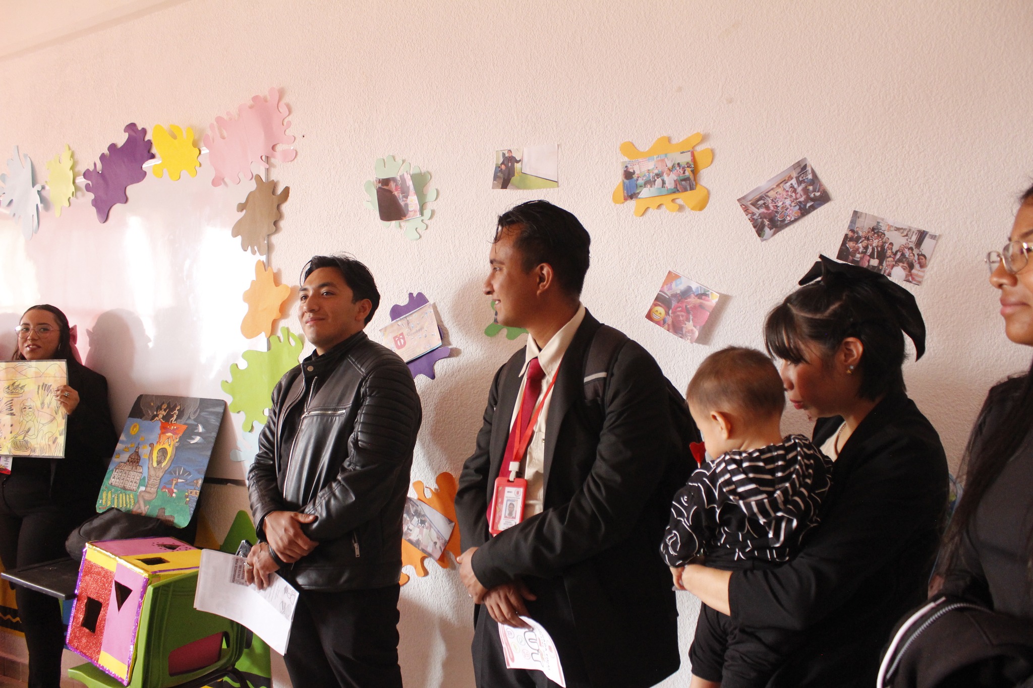 Psicopedagogía presenta proyectos semestrales